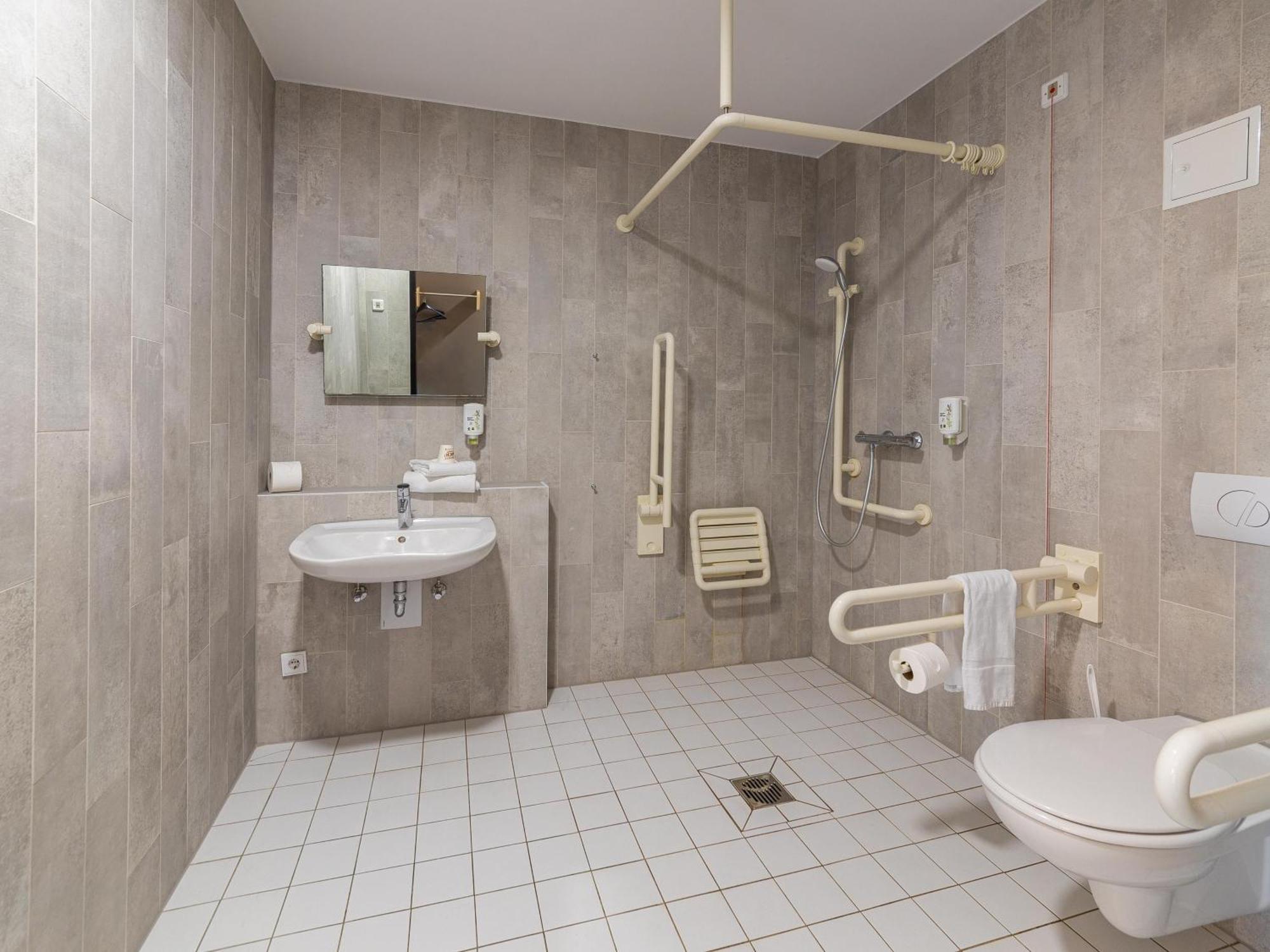 B&B Hotel Essen-City Dış mekan fotoğraf