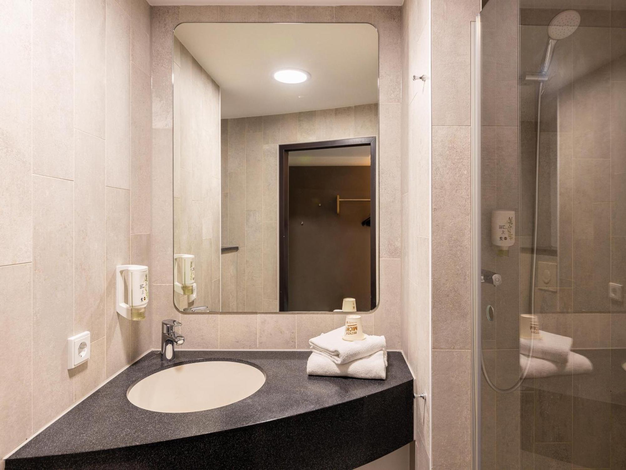 B&B Hotel Essen-City Dış mekan fotoğraf